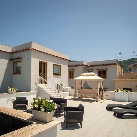 بيت ضيافة 3 View 4*