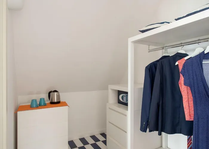 3景观套房旅馆 4*